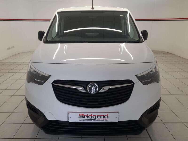 Used Vauxhall Combo 2022 for sale - 76990057: Photo 2
