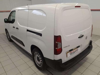 Used Vauxhall Combo 2022 for sale - 76990057: Photo
