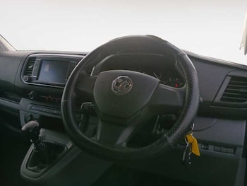 Used Vauxhall Vivaro 2020 for sale - 79640007: Photo