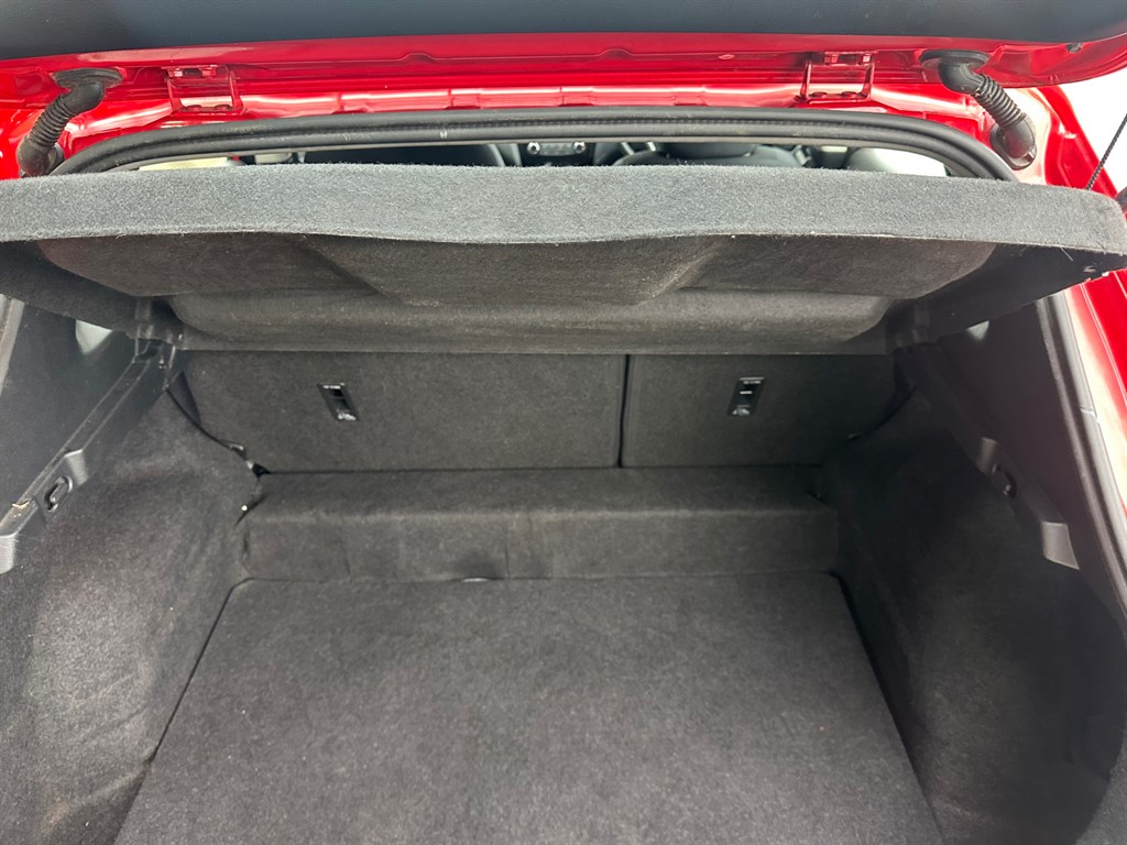 Used Nissan Qashqai 2016 for sale - 77732732: Photo 13