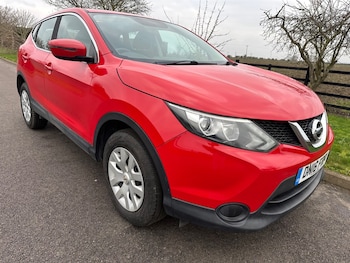 Used Nissan Qashqai 2016 for sale - 77732732: Photo