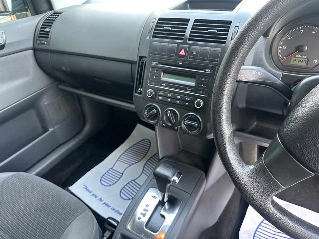 Used Volkswagen Polo 2008 for sale - 77740335: Photo 19