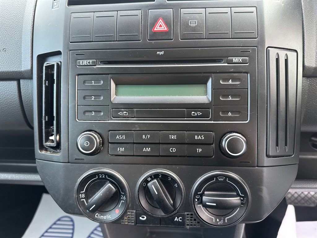 Used Volkswagen Polo 2008 for sale - 77740335: Photo 25