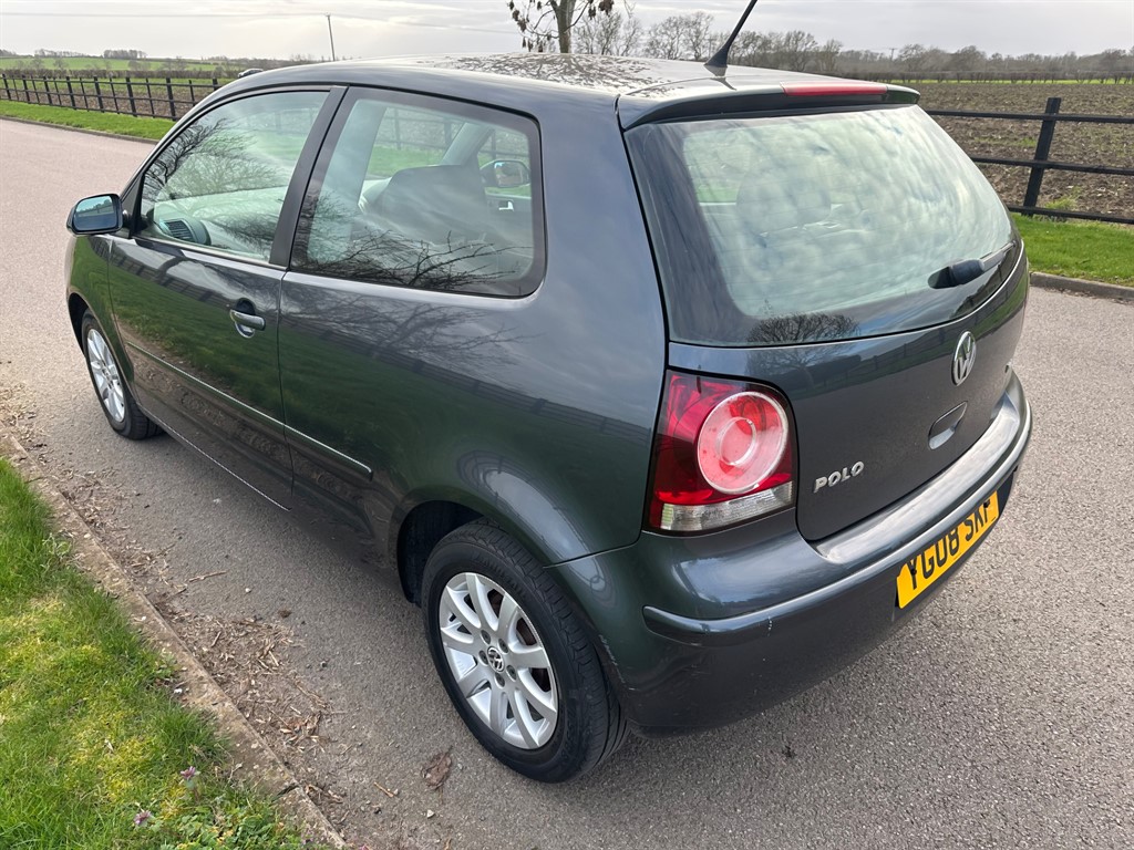 Used Volkswagen Polo 2008 for sale - 77740335: Photo 8