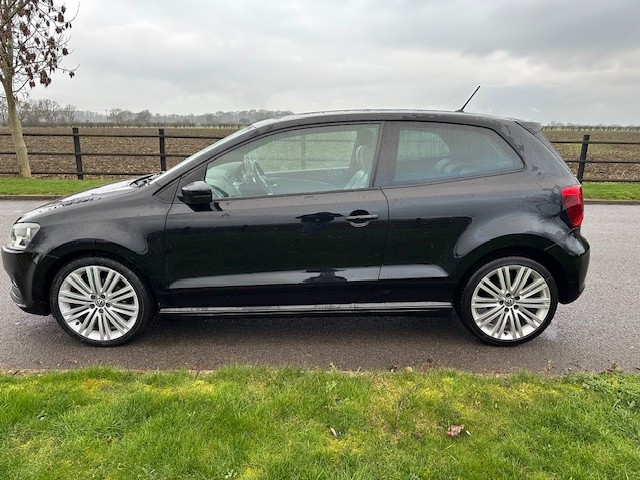 Used Volkswagen Polo 2015 for sale - 78163277: Photo 6