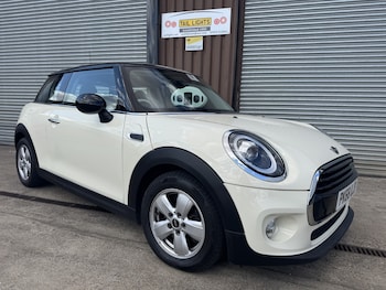 Used MINI Hatch 2018 for sale - 79395150: Photo