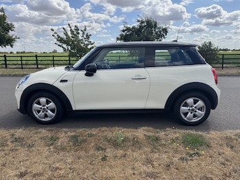 Used MINI Hatch 2018 for sale - 79395150: Photo