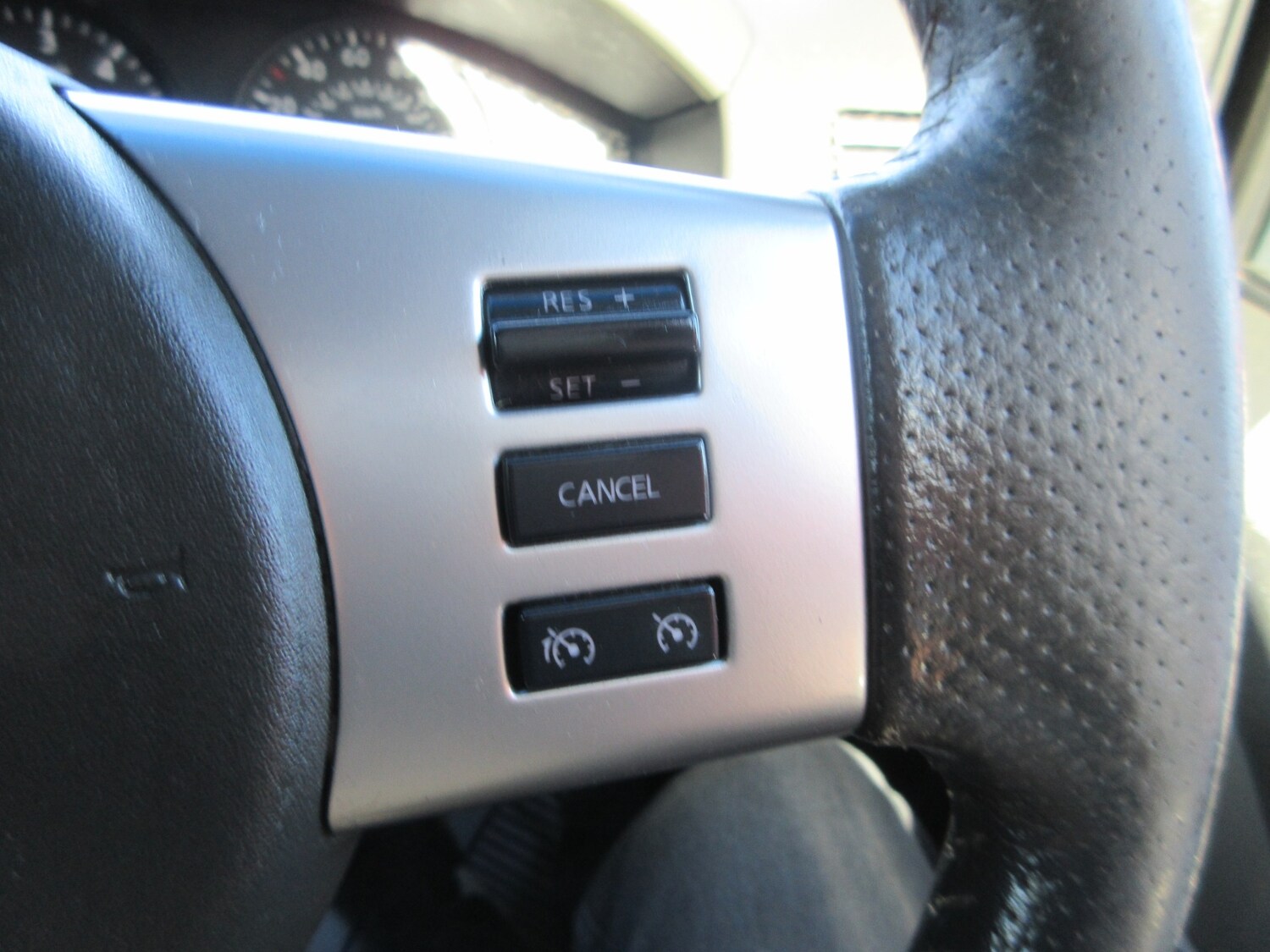 Used Nissan Navara 2011 for sale - 76027502: Photo 18