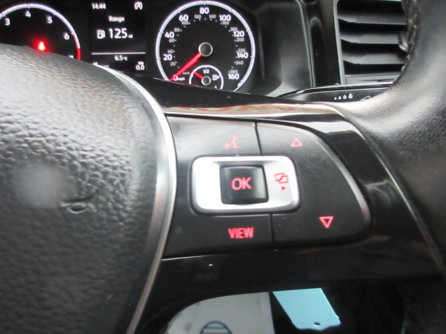 Used Volkswagen Polo 2018 for sale - 77208735: Photo 24