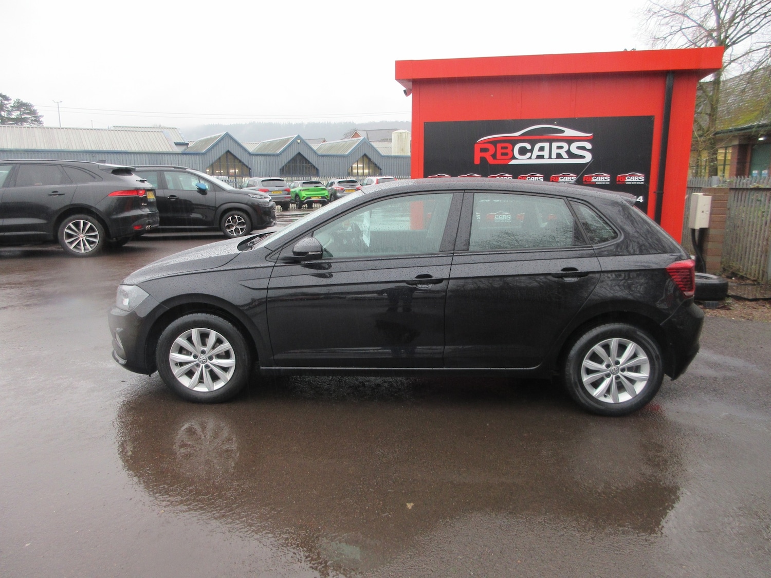 Used Volkswagen Polo 2018 for sale - 77208735: Photo 4