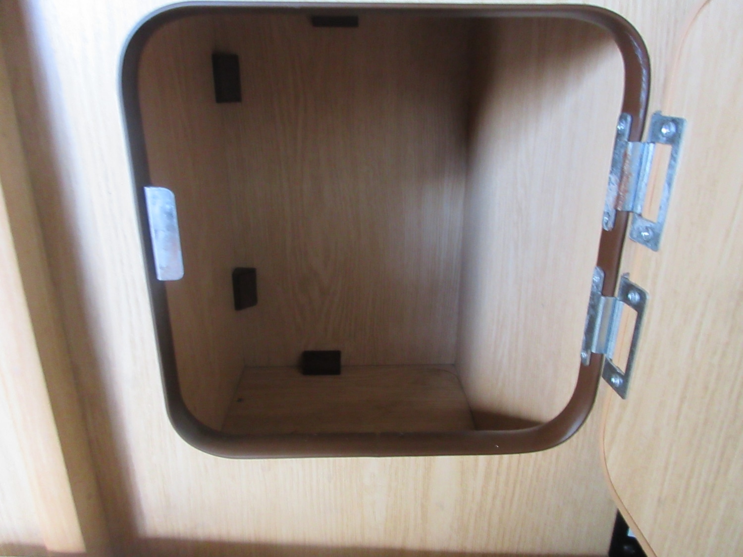 Used Volkswagen Transporter 2012 for sale - 77418633: Photo 28