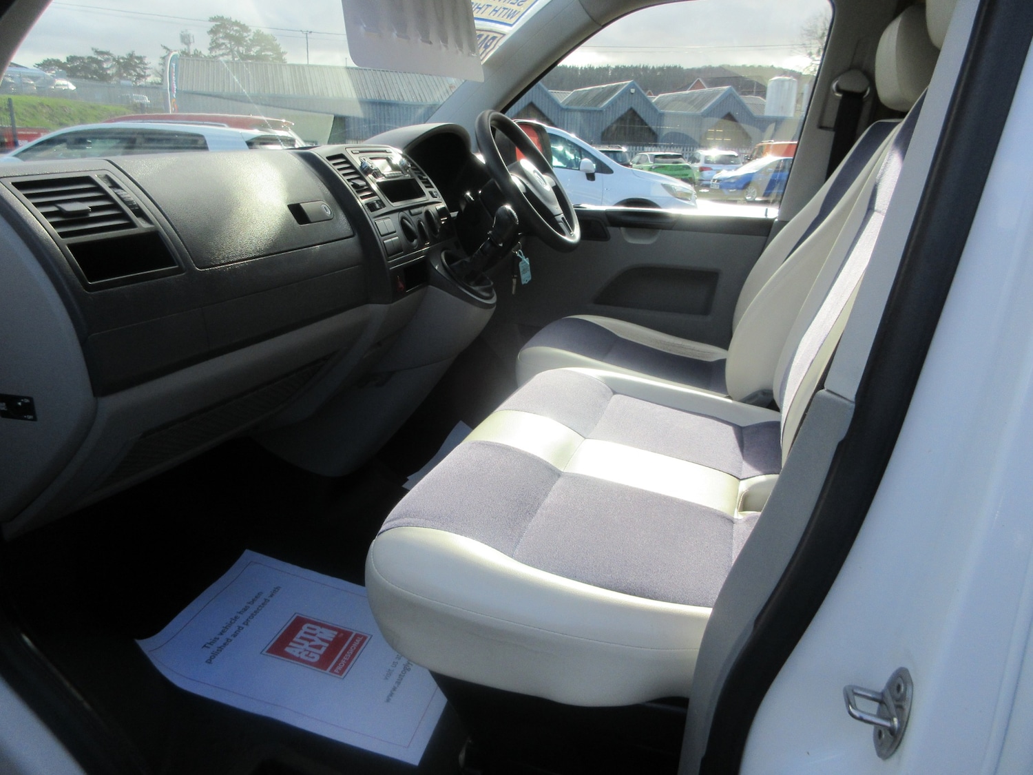 Used Volkswagen Transporter 2012 for sale - 77418633: Photo 32