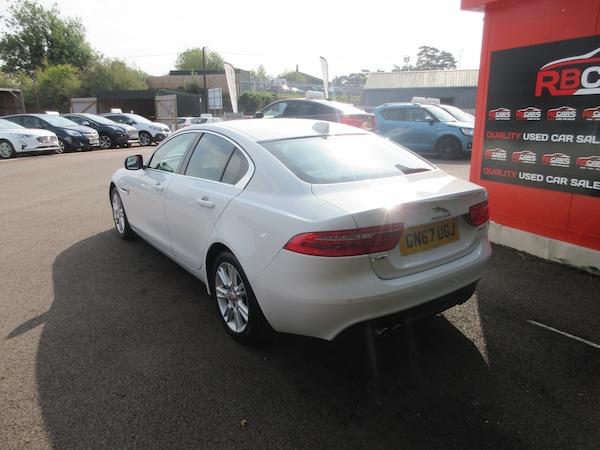 Used Jaguar XE 2017 for sale - 75558912: Photo 5