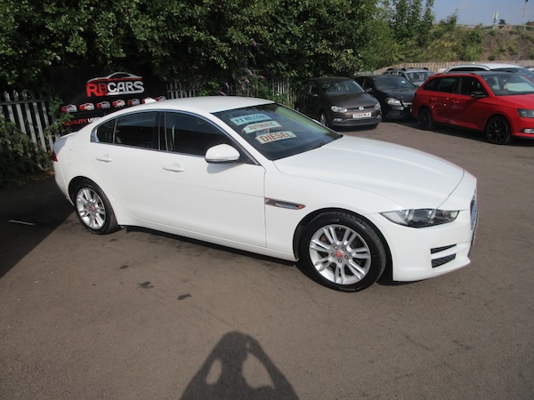 Used Jaguar XE 2017 for sale - 75558912: Photo 8