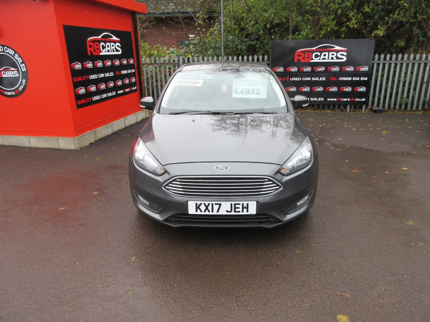 Used Ford Focus 2017 for sale - 76541742: Photo 2