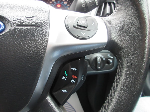 Used Ford C-Max 2012 for sale - 76130533: Photo 16