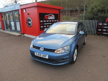 Used Volkswagen Golf 2015 for sale - 76477188: Photo