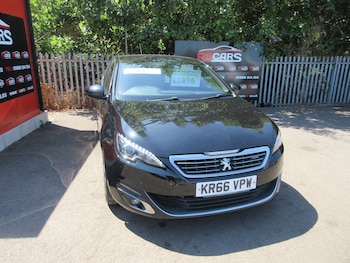 Used Peugeot 308 2016 for sale - 78972031: Photo