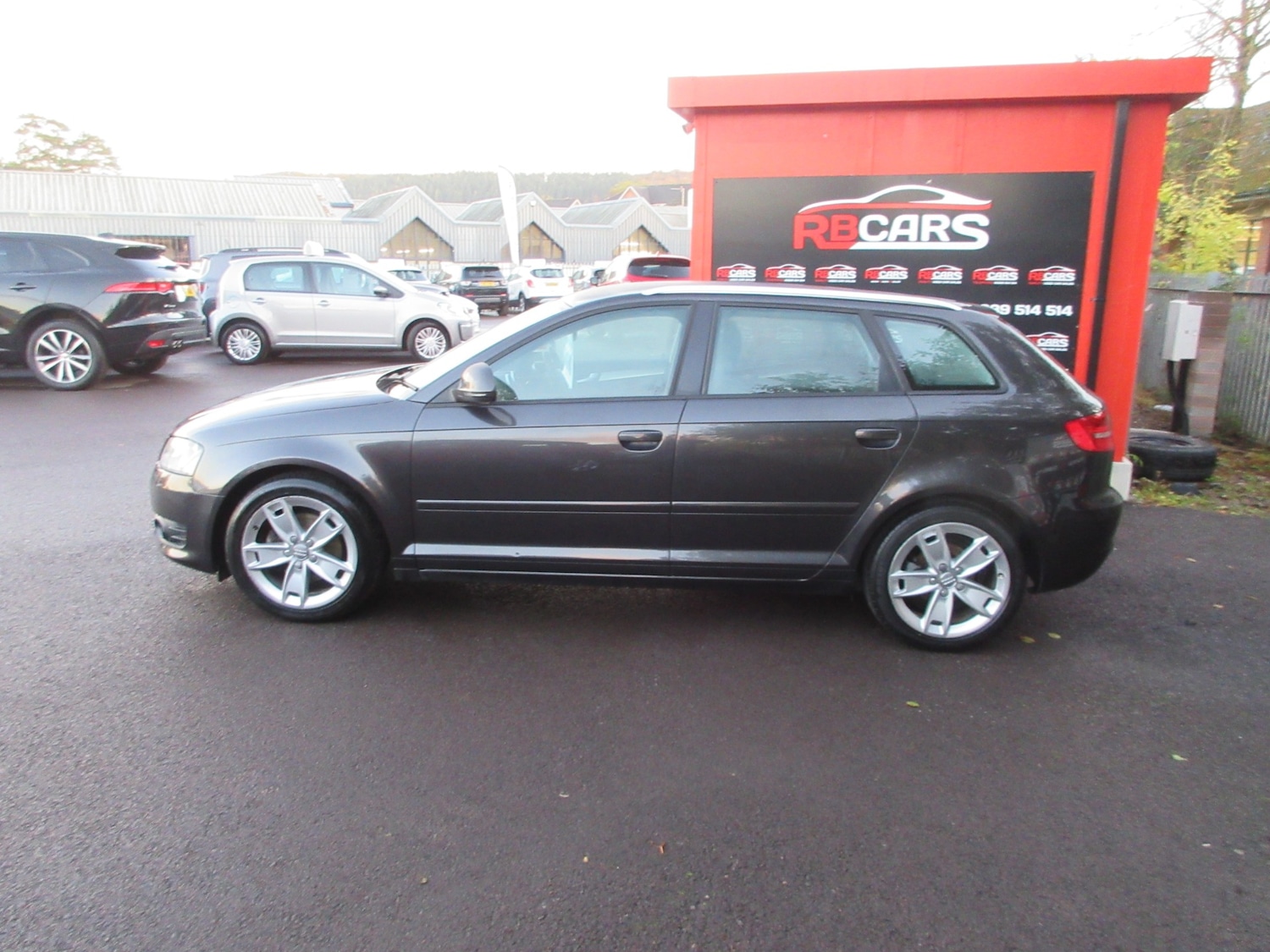 Used Audi A3 2010 for sale - 76404899: Photo 4