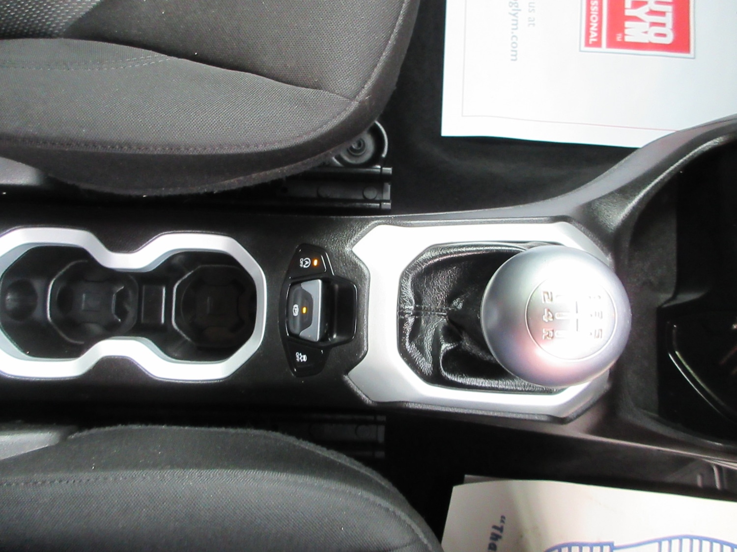 Used Jeep Renegade 2015 for sale - 76263045: Photo 21