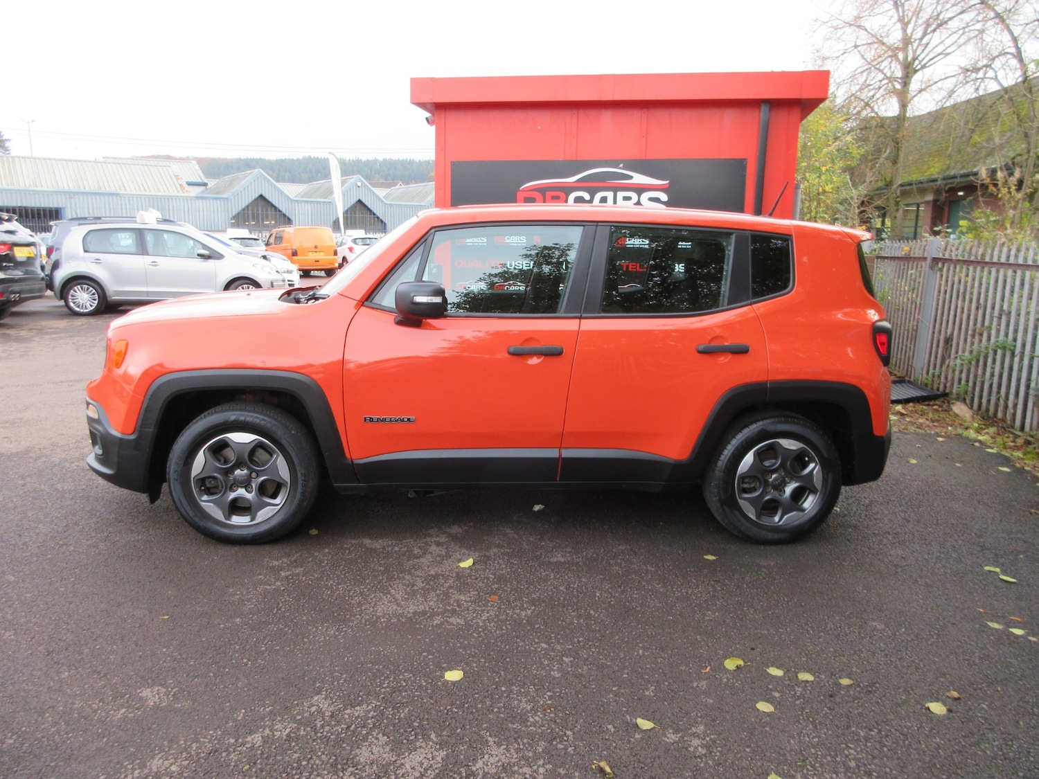 Used Jeep Renegade 2015 for sale - 76263045: Photo 4