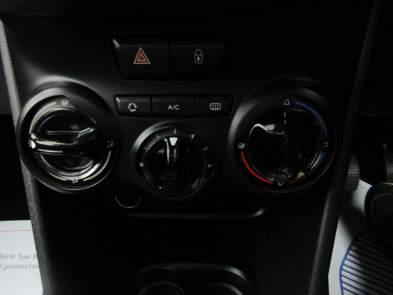 Used Peugeot 208 2016 for sale - 77902813: Photo 12