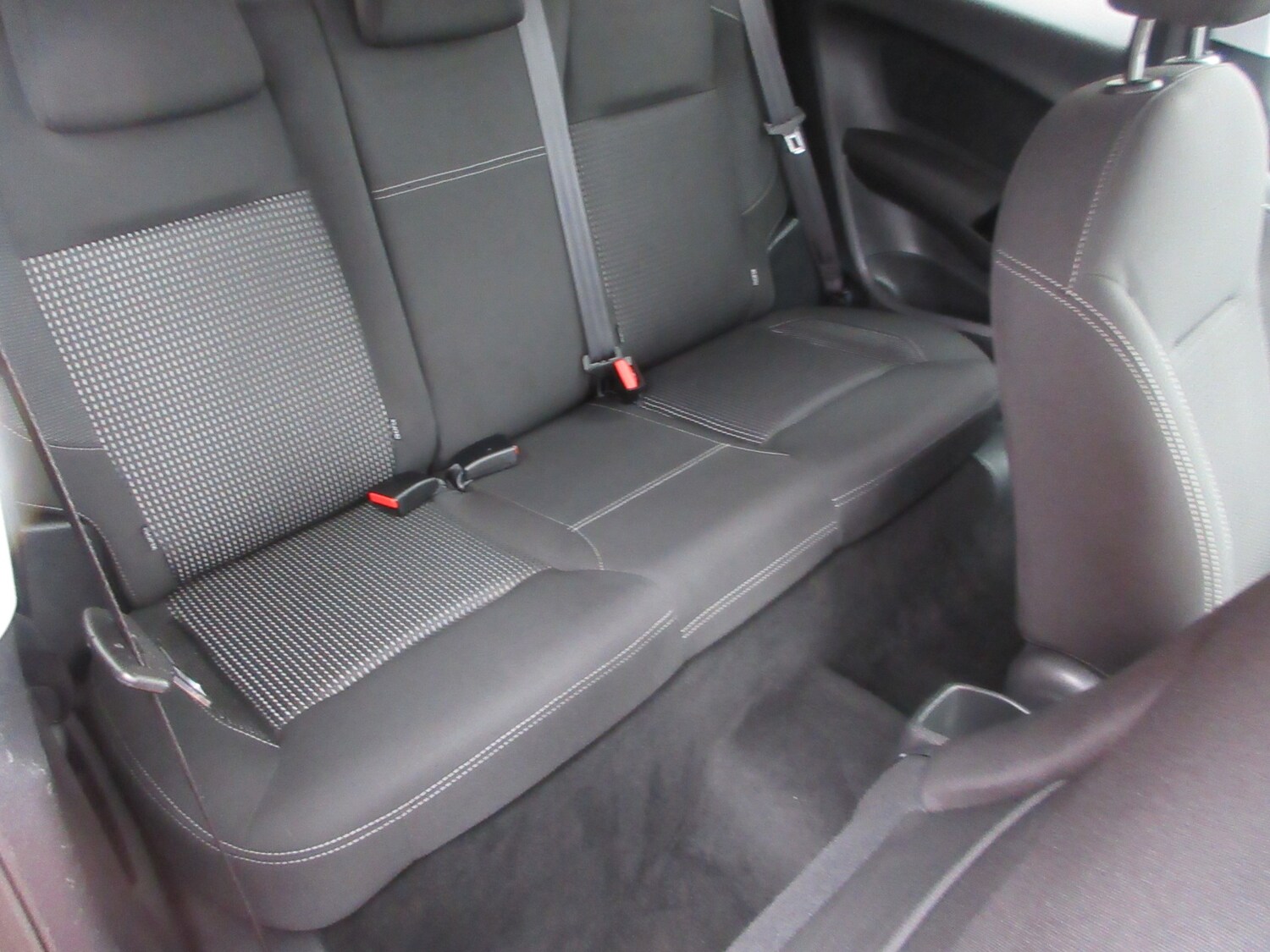 Used Peugeot 208 2016 for sale - 77902813: Photo 15