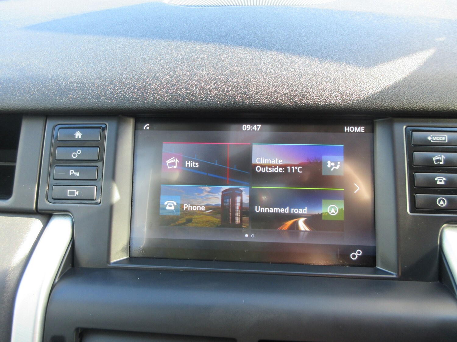 Used Land Rover Discovery Sport 2018 for sale - 76036292: Photo 19