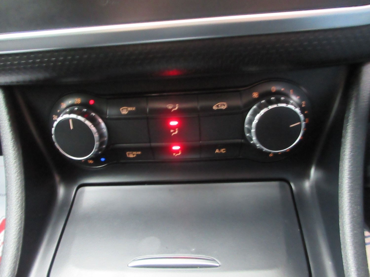 Used Mercedes-Benz A-Class 2015 for sale - 76036437: Photo 14