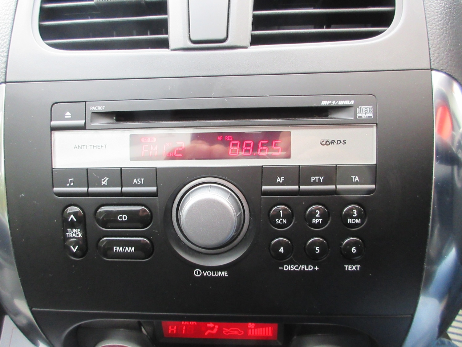 Used Suzuki SX4 2013 for sale - 76437156: Photo 11