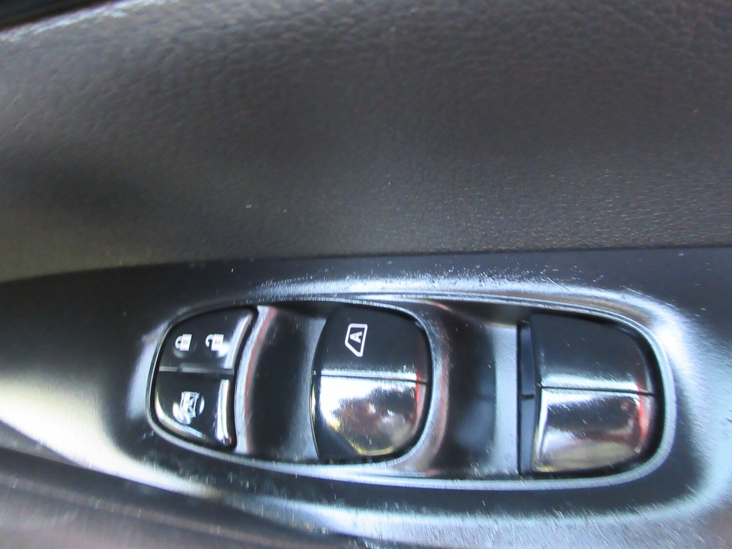 Used Nissan Qashqai 2017 for sale - 76264205: Photo 11