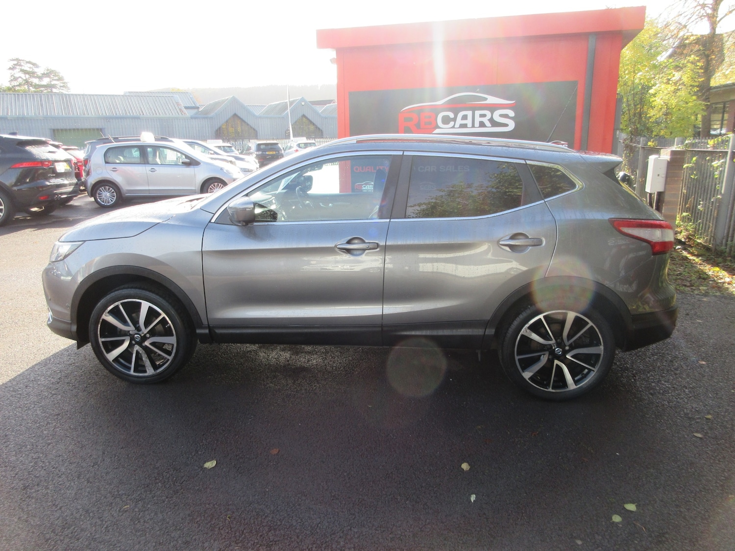 Used Nissan Qashqai 2017 for sale - 76264205: Photo 4