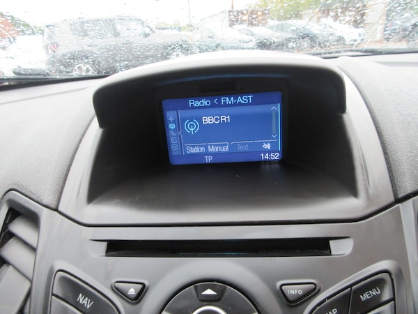 Used Ford Fiesta 2017 for sale - 76036335: Photo 12