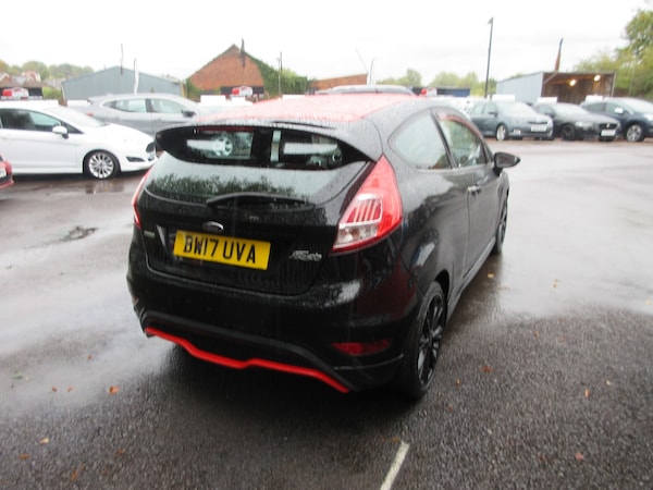 Used Ford Fiesta 2017 for sale - 76036335: Photo 6