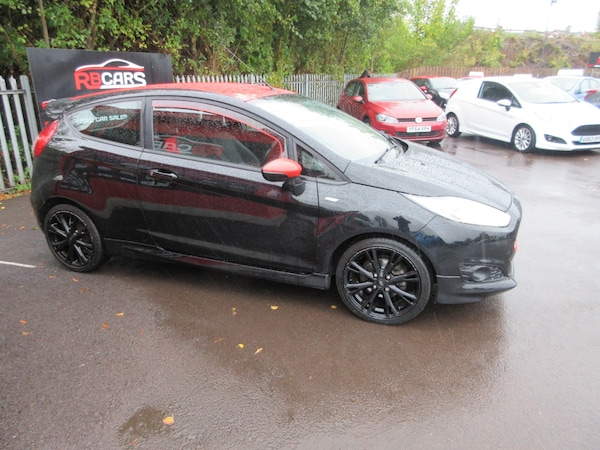 Used Ford Fiesta 2017 for sale - 76036335: Photo 7