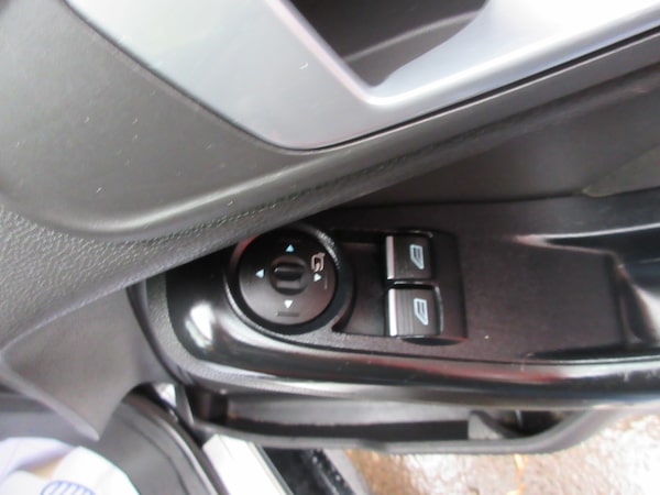 Used Ford Fiesta 2017 for sale - 76036335: Photo 9