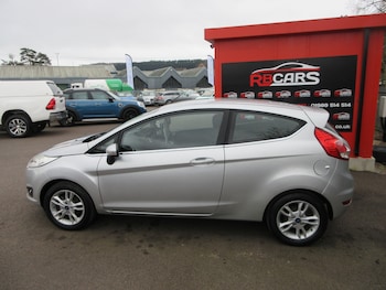 Used Ford Fiesta 2015 for sale - 77896745: Photo