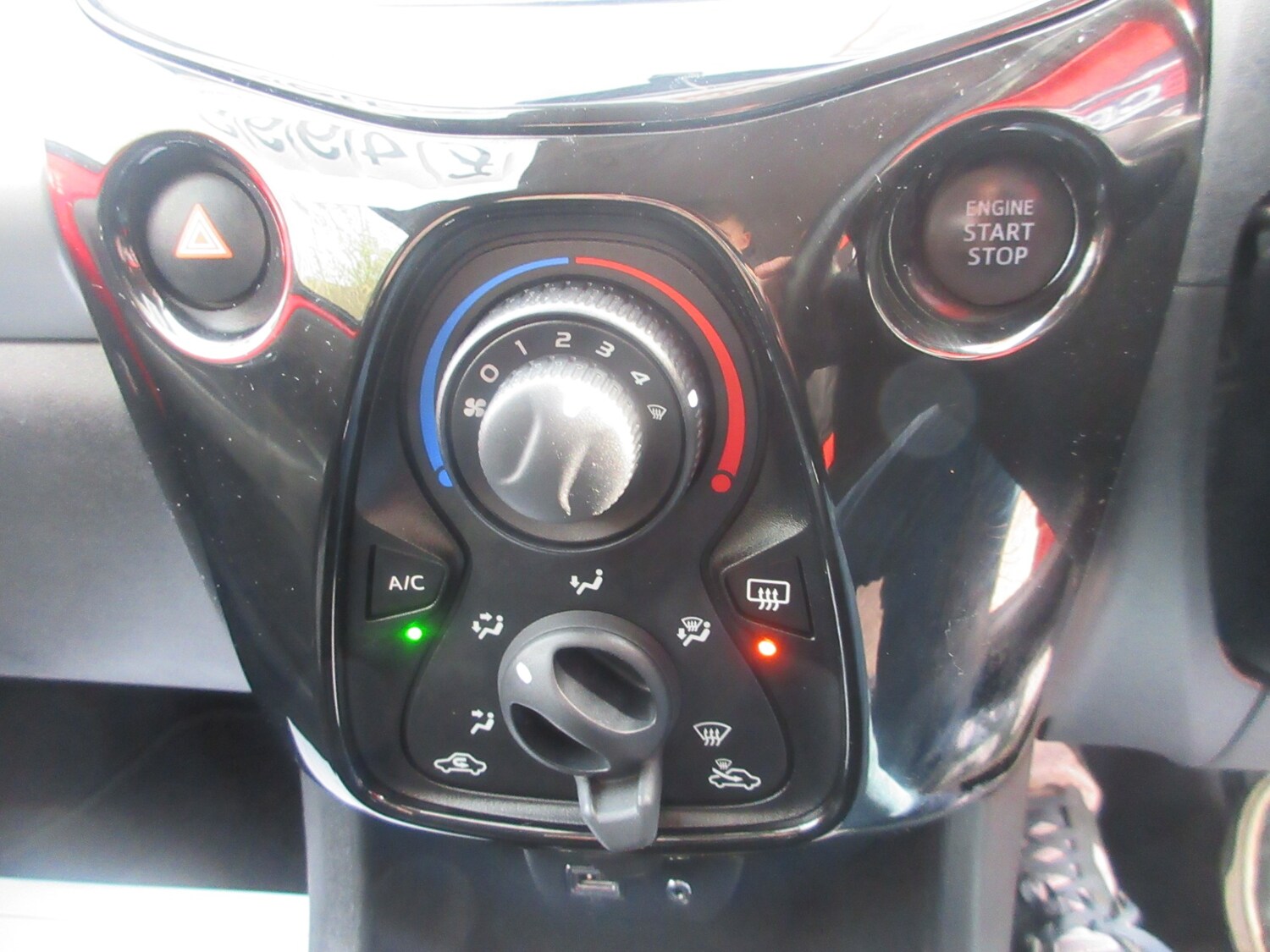 Used Peugeot 108 2017 for sale - 77759046: Photo 17