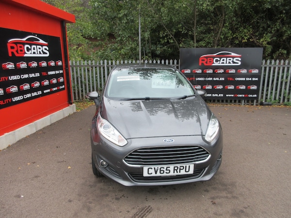 Used Ford Fiesta 2015 for sale - 76171015: Photo 1