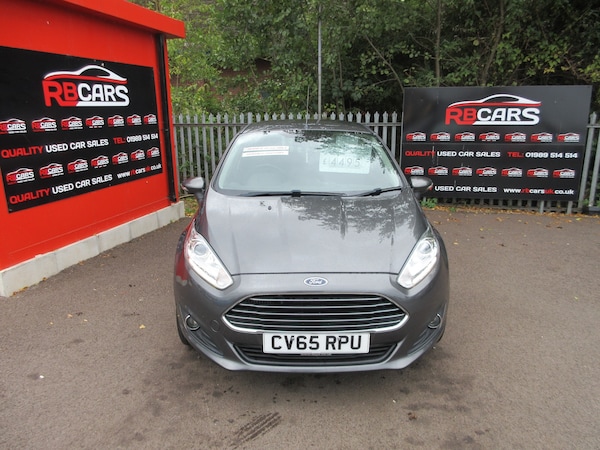 Used Ford Fiesta 2015 for sale - 76171015: Photo 2