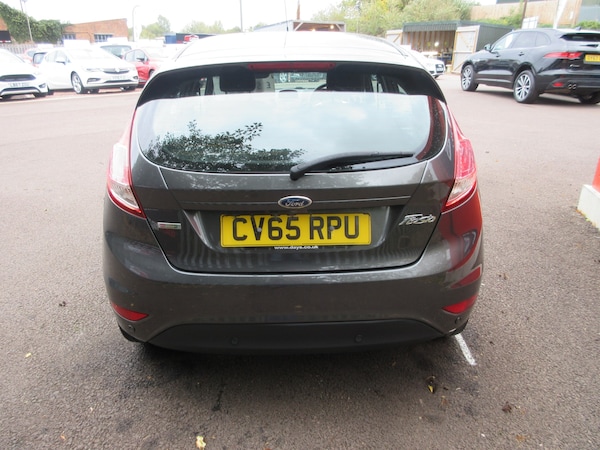 Used Ford Fiesta 2015 for sale - 76171015: Photo 5