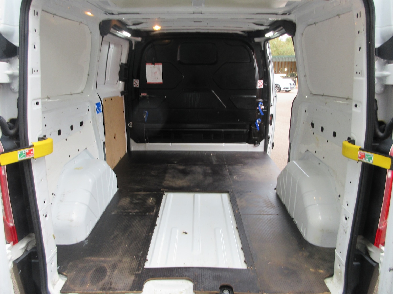 Used Ford Transit Custom 2018 for sale - 75872157: Photo 19