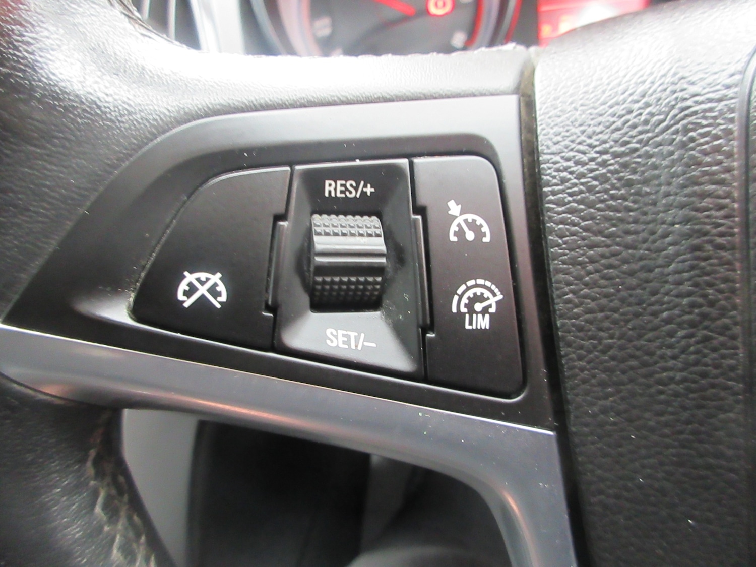 Used Vauxhall Astra 2015 for sale - 77640163: Photo 15