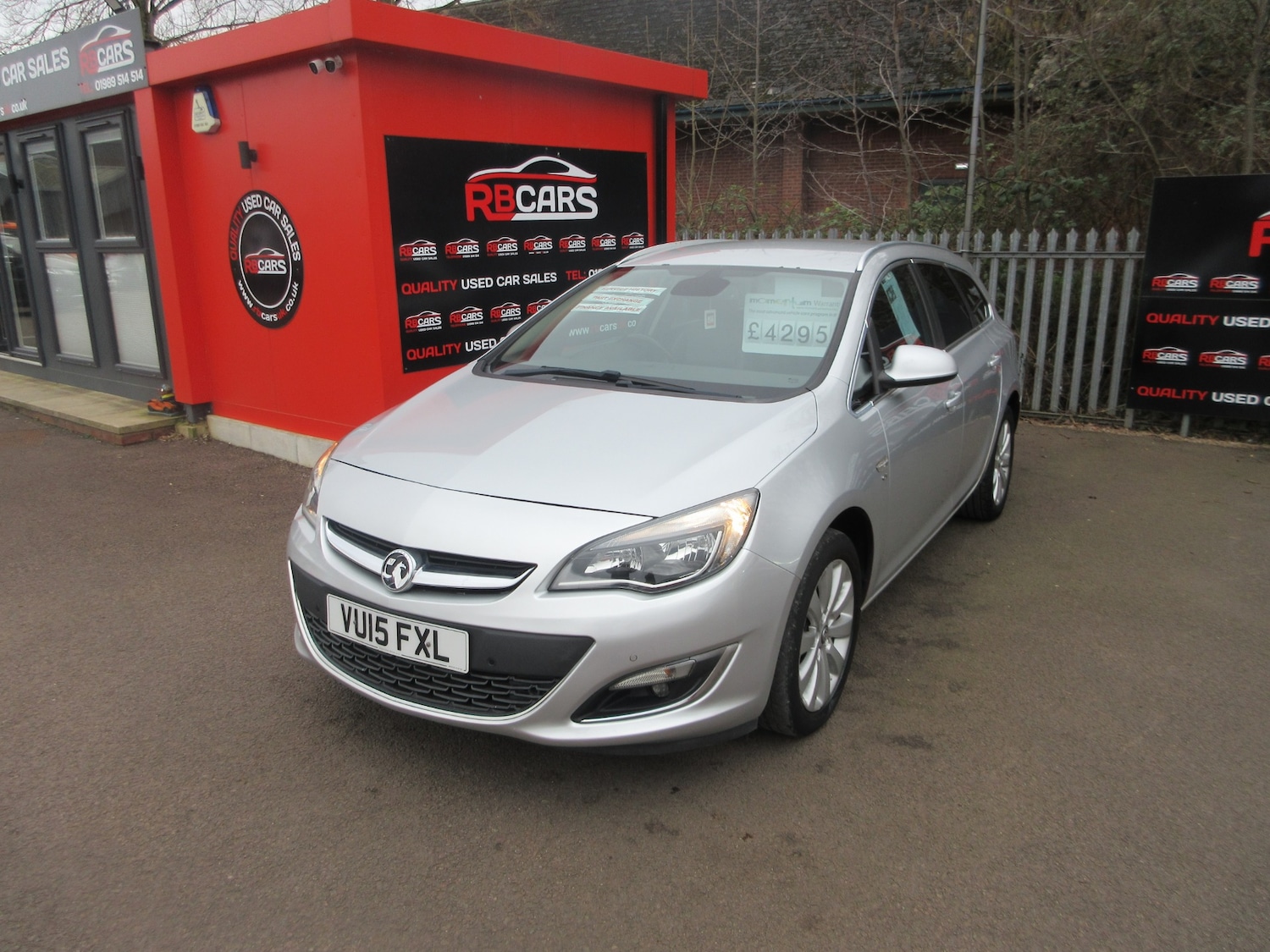 Used Vauxhall Astra 2015 for sale - 77640163: Photo 3