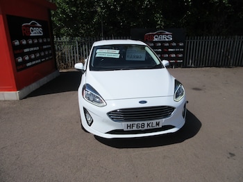 Used Ford Fiesta 2018 for sale - 78804489: Photo