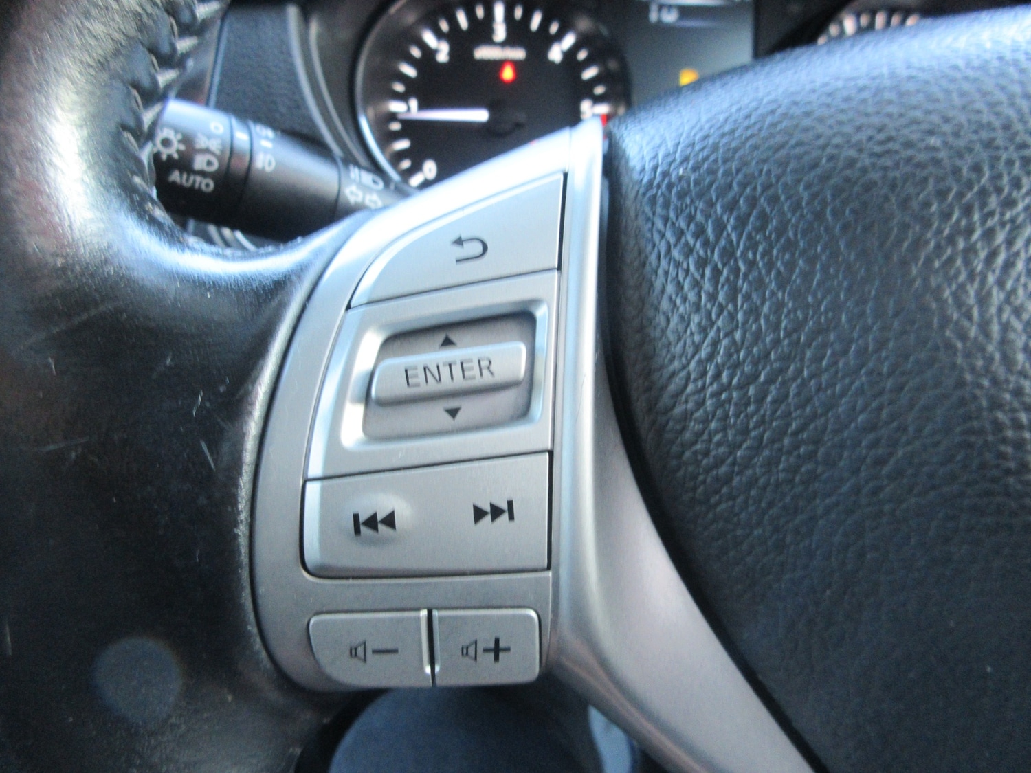 Used Nissan Qashqai 2015 for sale - 77220663: Photo 16