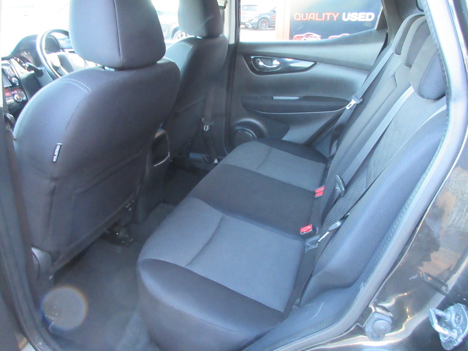 Used Nissan Qashqai 2015 for sale - 77220663: Photo 21