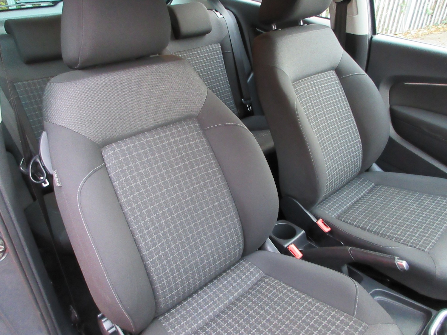 Used Volkswagen Polo 2014 for sale - 76893350: Photo 10