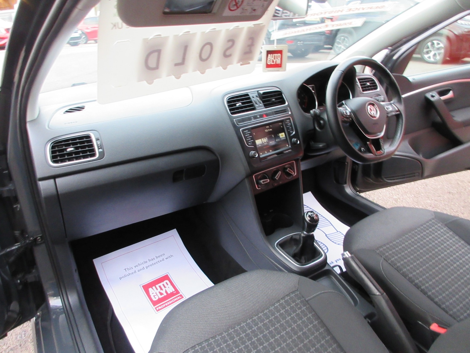 Used Volkswagen Polo 2014 for sale - 76893350: Photo 12