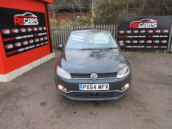 Used Volkswagen Polo 2014 for sale - 76893350: Photo